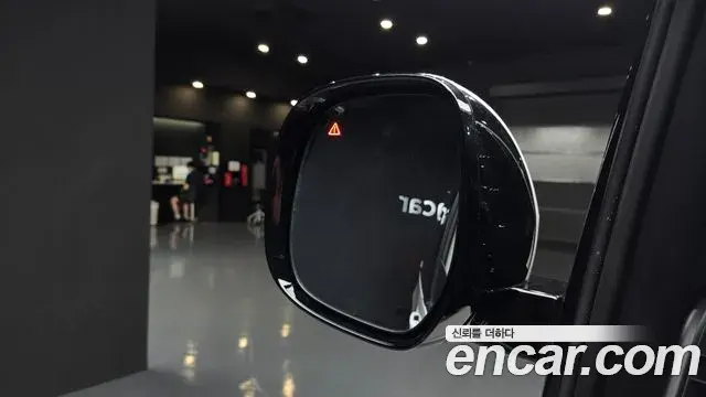 Hyundai Staria 2024 — Фото 13/20