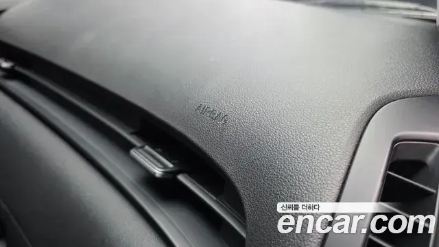 Hyundai Staria 2024 — Фото 19/20