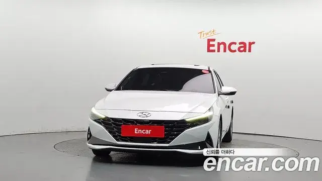 Hyundai Avante 2020 — Фото 3/20