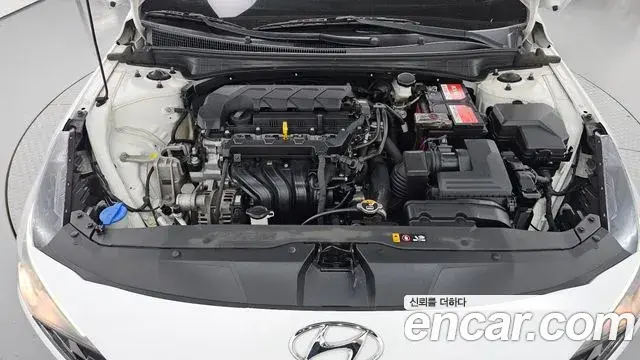 Hyundai Avante 2020 — Фото 6/20