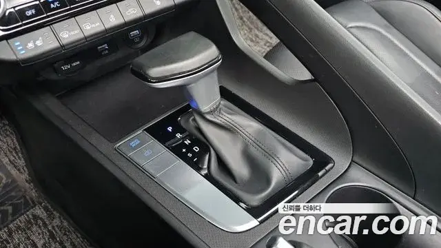 Hyundai Avante 2020 — Фото 9/20