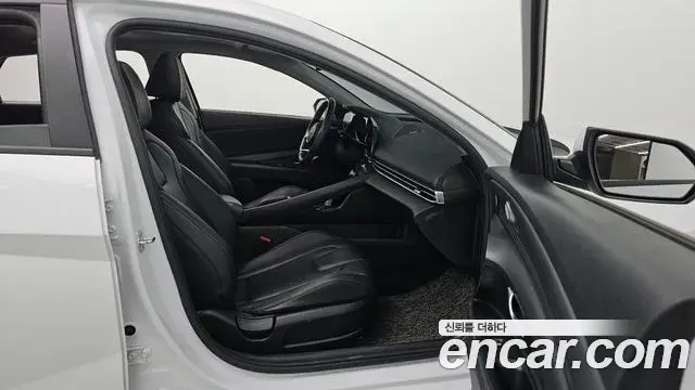 Hyundai Avante 2020 — Фото 18/20
