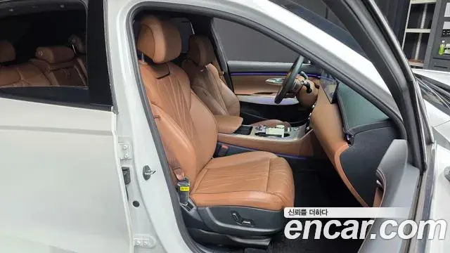 Genesis GV70 2024 — Photo 7/37