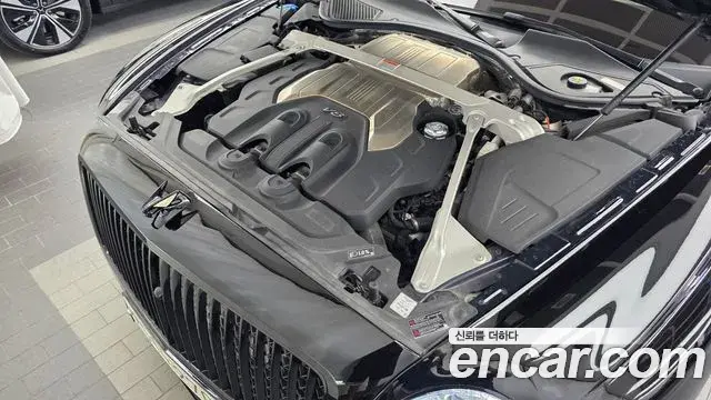 Bentley Flying Spur 2021 — ფოტო 7/34