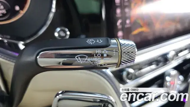 Bentley Flying Spur 2021 — ფოტო 3/34