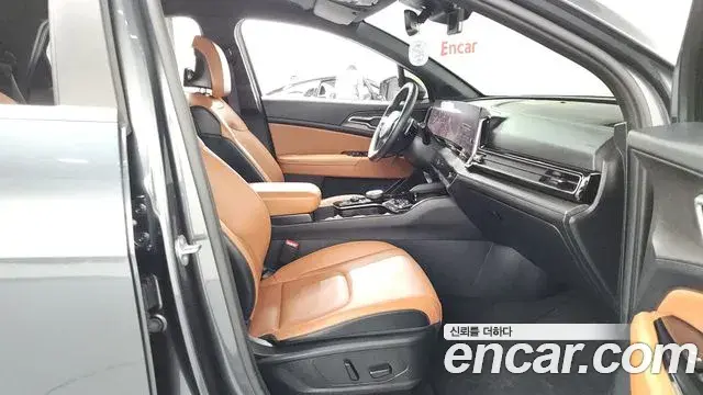 Kia Sportage 2023 — Şəkil 28/32