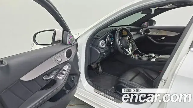 Mercedes-Benz C-Class 2021 — Фото 10/20