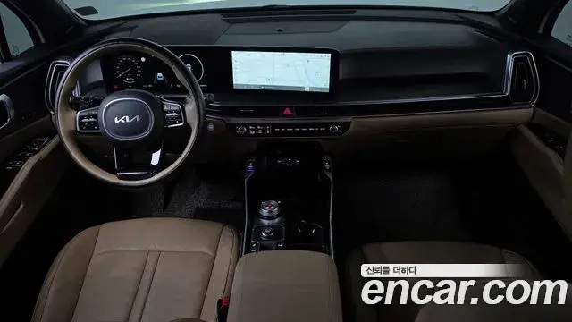 Kia Sorento 2024 — Photo 2/33