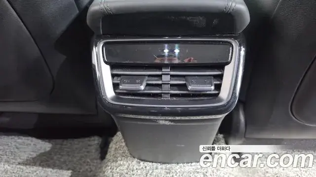 Kia K8 2023 — Photo 18/38