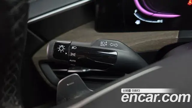 Kia K8 2023 — Photo 8/38