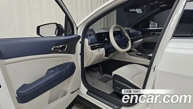 Kia Sportage 2025 — Photo 4/33