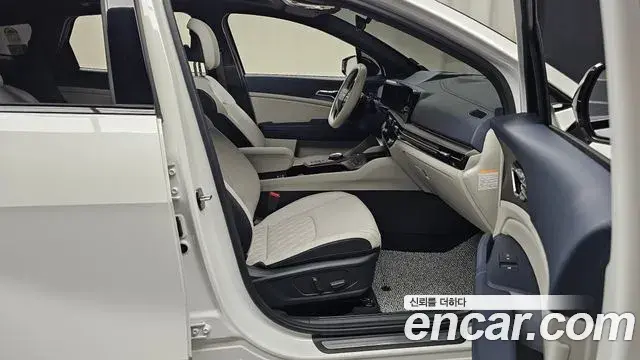 Kia Sportage 2025 — Photo 13/33