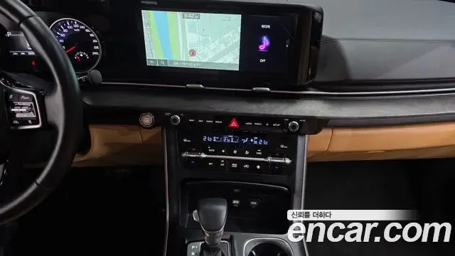 Kia Carnival 2022 — Фото 15/20