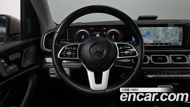 Mercedes-Benz GLE-Class 2021 — Фото 13/20