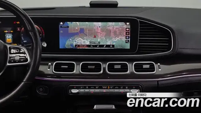 Mercedes-Benz GLE-Class 2021 — Фото 14/20