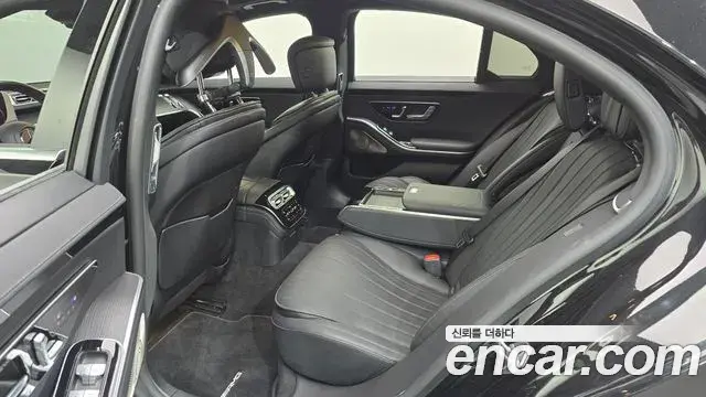 Mercedes-Benz S-Class 2022 — Фото 11/20