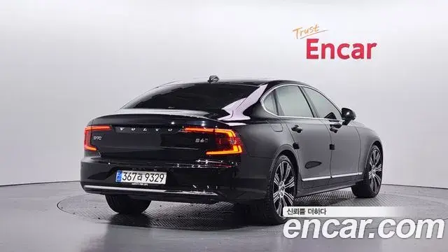 Volvo S90 2024 — Фото 2/20