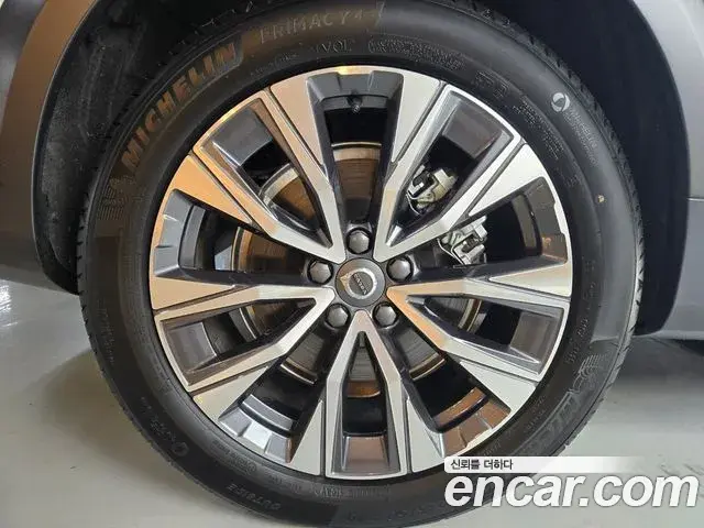 Volvo V90 Cross Country 2025 — Photo 9/16