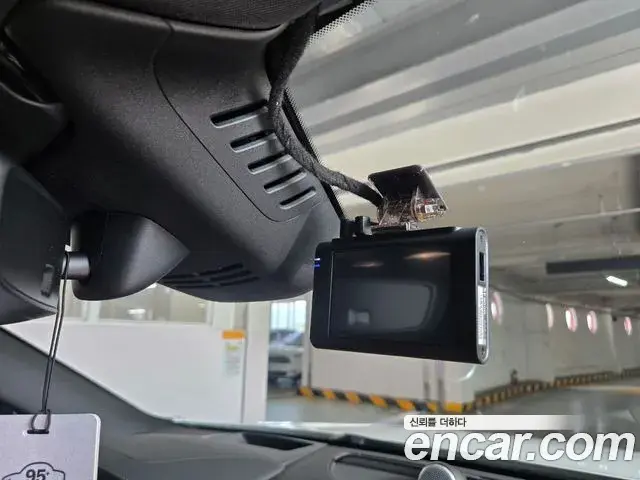 Volvo V90 Cross Country 2025 — Photo 15/16