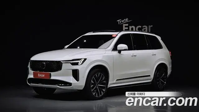 Volvo XC90 2026 — ფოტო 20/31