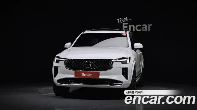 Volvo XC90 2026 — ფოტო 19/31