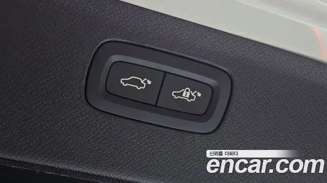 Volvo XC90 2026 — ფოტო 9/31
