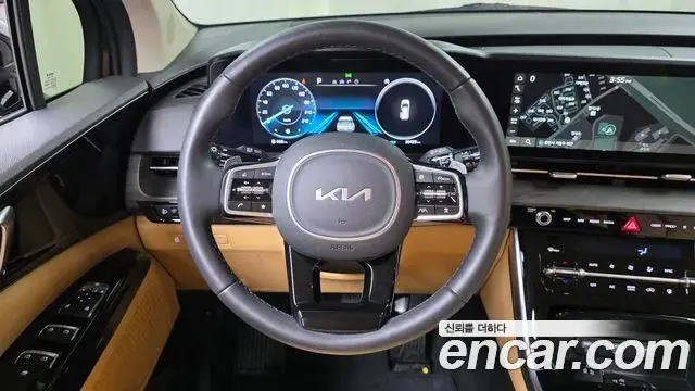 Kia Carnival 2023 — Фото 14/20