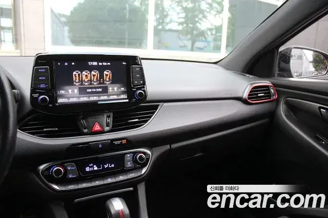 Hyundai i30 2020 — Фото 11/20