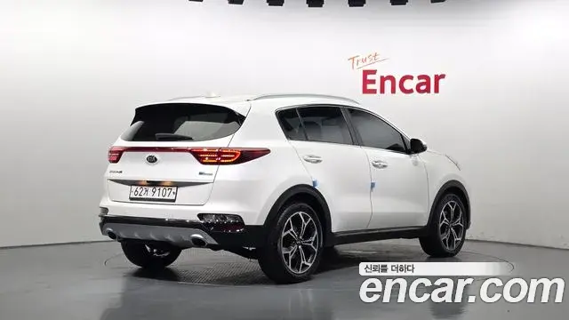 Kia Sportage The Bold 2019 — Фото 2/20
