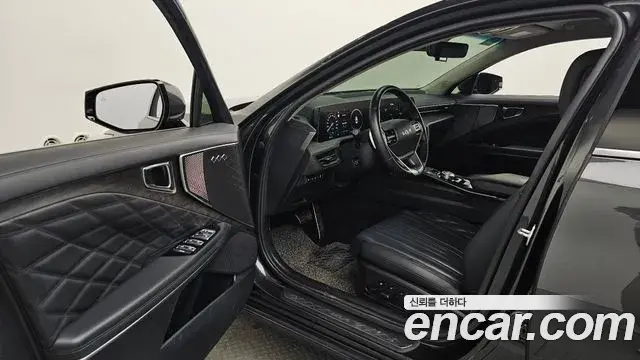 Kia K8 2022 — Şəkil 33/38