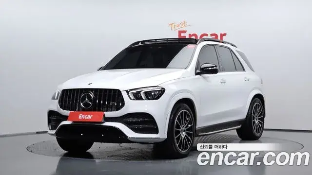 Mercedes-Benz GLE-Class 2022 — ფოტო 8/36