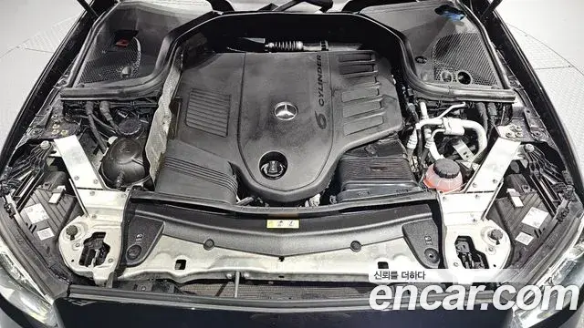 Mercedes-Benz E-Class 2021 — Фото 6/20