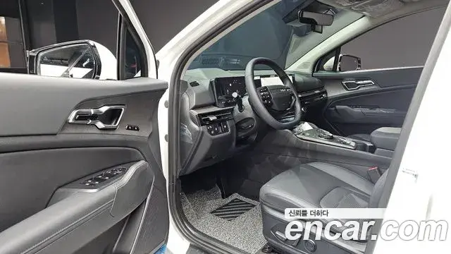 Kia Sportage 2025 — Photo 1/32