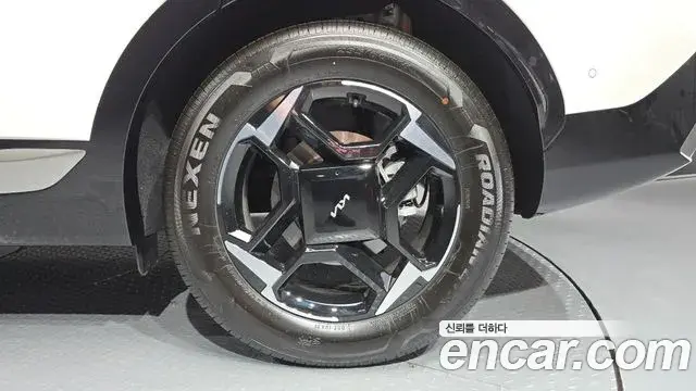 Kia Sportage 2025 — Photo 7/32