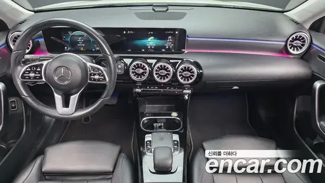 Mercedes-Benz A-Class 2020 — Фото 7/20