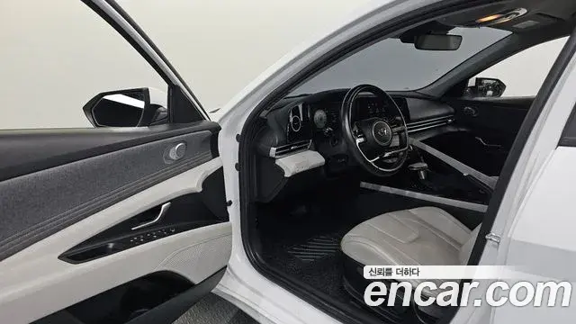 Hyundai Avante 2020 — Фото 10/20