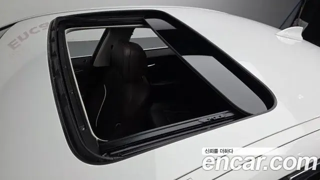 BMW 5 Series 2019 — Фото 19/20