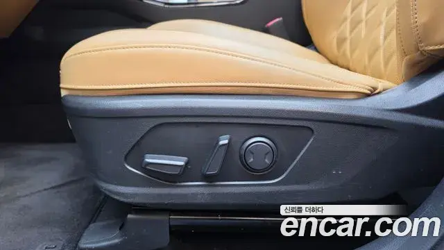 Kia Sorento 2023 — ფოტო 26/38