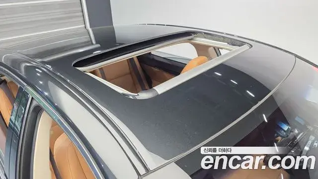 Lexus ES300h 2018 — Şəkil 20/32