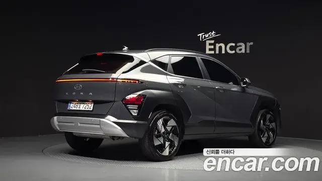 Hyundai Kona 2024 — Фото 2/20