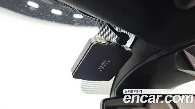 Volkswagen T-Roc 2022 — Şəkil 18/34