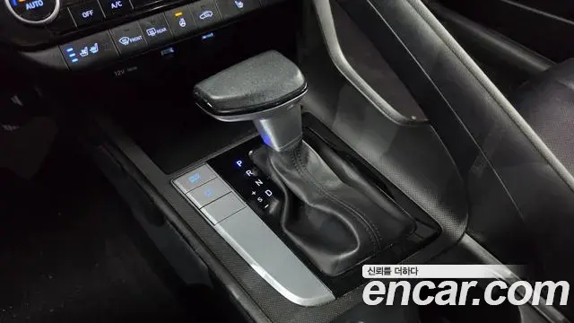 Hyundai Avante 2022 — Фото 9/20
