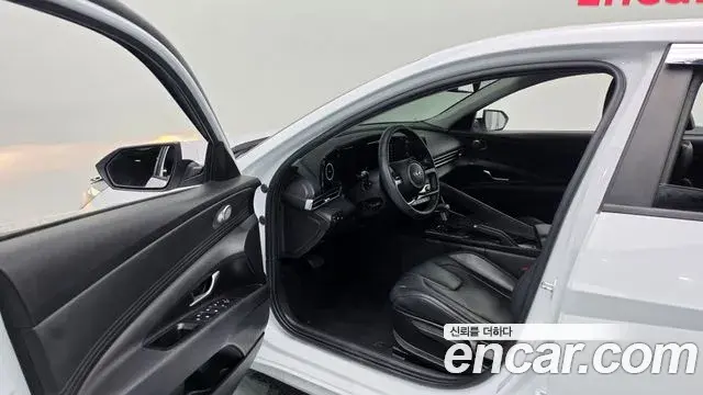 Hyundai Avante 2022 — Фото 10/20
