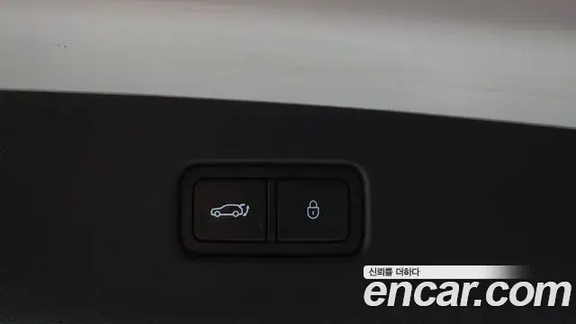 Genesis GV70 2022 — Şəkil 22/32
