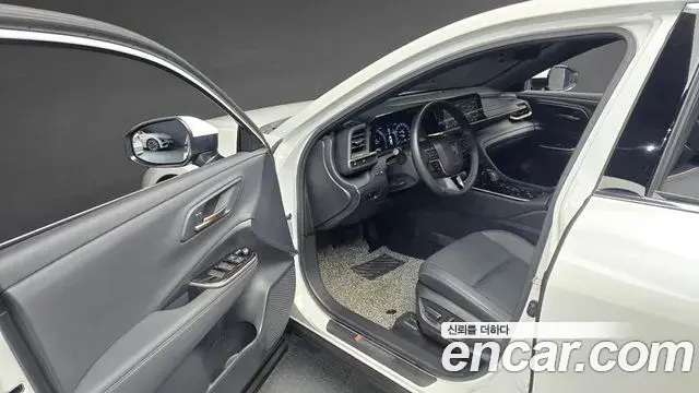 Toyota Crown Crossover 2024 — Şəkil 7/20