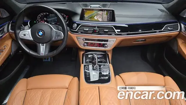 BMW 7 Series 2022 — Фото 9/20