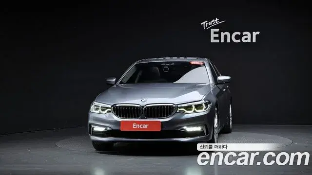 BMW 5 Series 2018 — Фото 3/20