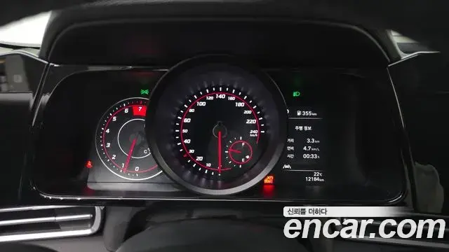 Hyundai Avante 2020 — Фото 8/20