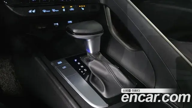 Hyundai Avante 2020 — Фото 9/20