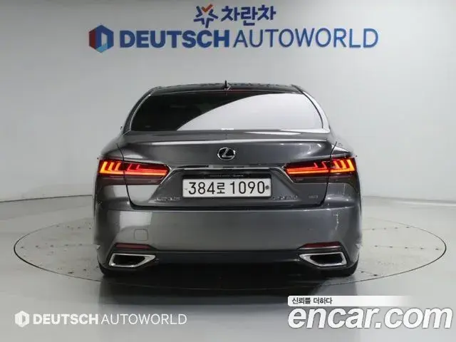 Lexus LS500 2021 — Şəkil 19/20